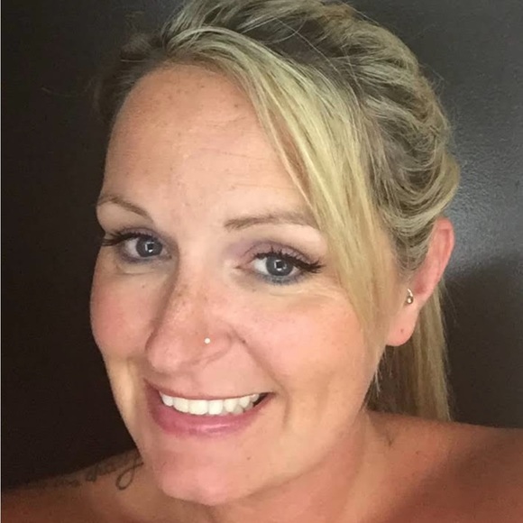 I like expensive things for less :) - Picture 1 of 1